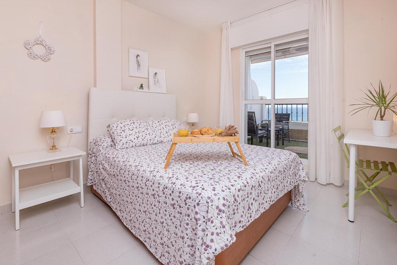 Sunshine Balcony- La Caleta Apartment Caleta De Velez Luaran gambar
