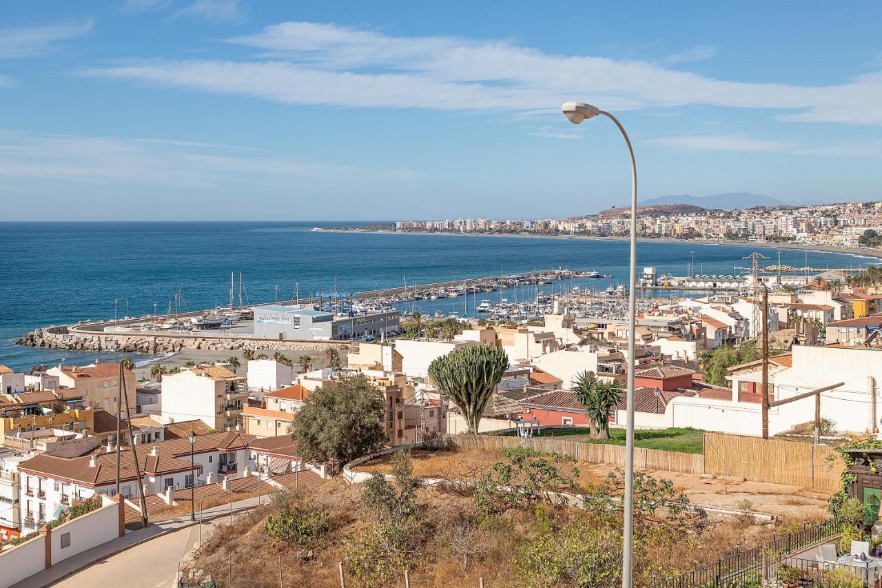 Sunshine Balcony- La Caleta Apartment Caleta De Velez Luaran gambar